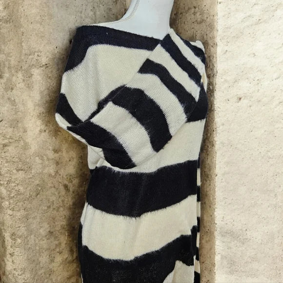 NWT Voice Memos Striped Sweater Current Mood