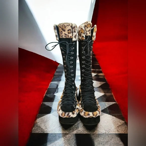 NWT Flash On Leopard Boots Current Mood SZ 8 SOLD OUT ONLINE