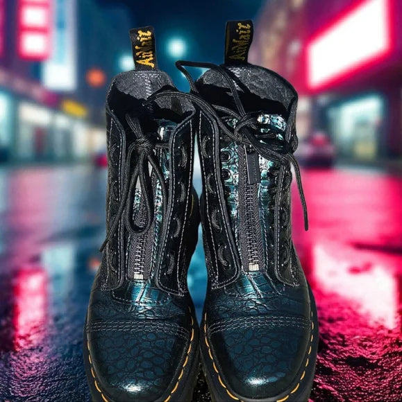 NWOB Sinclair Wild Croc Leather Platform Boots DR. MARTENS VERY RARE